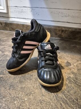 Adidas Kids Black & Pink Indoor Shoes SIZE 9 Toddler